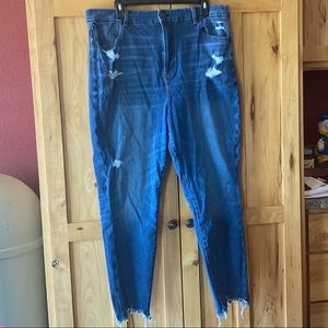 18 American Eagle Next Level Stretch